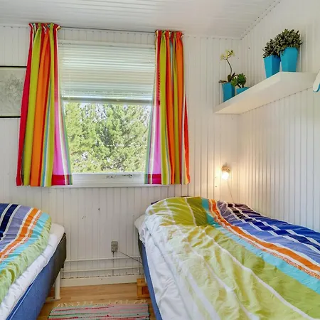 Dorith - 100m From The Sea By Interhome *