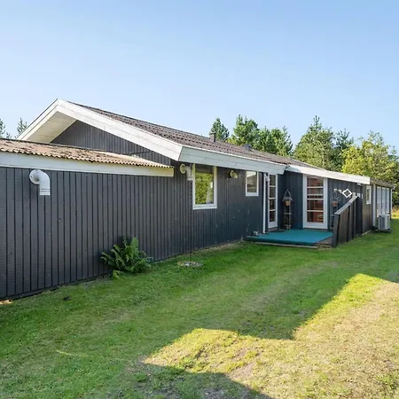 Holiday home Dorith - 100m From The Sea By Interhome *